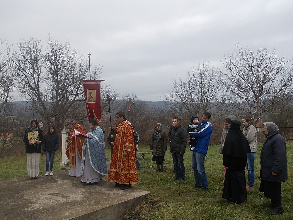 Služena Sveta Liturgija na dan Svetog Nikole u Lalincu 1 liturgija Lalinac