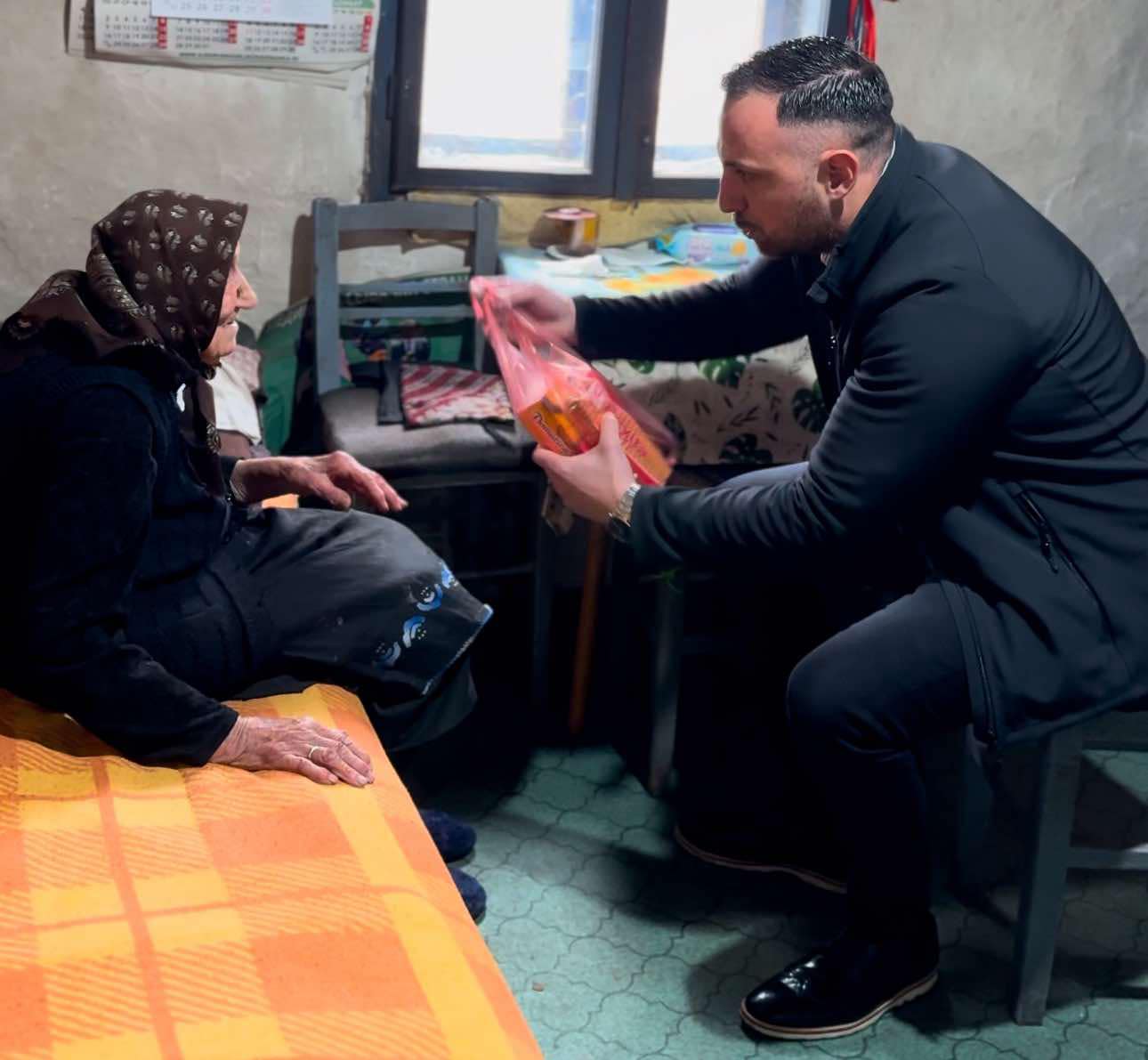 Baba Rezlica iz Prekonoge – svedok istorije i inspiracija za sve generacije 2 U goste se praznih ruku ne ide, ispoštovani svi običaji, foto: P.S. / Video