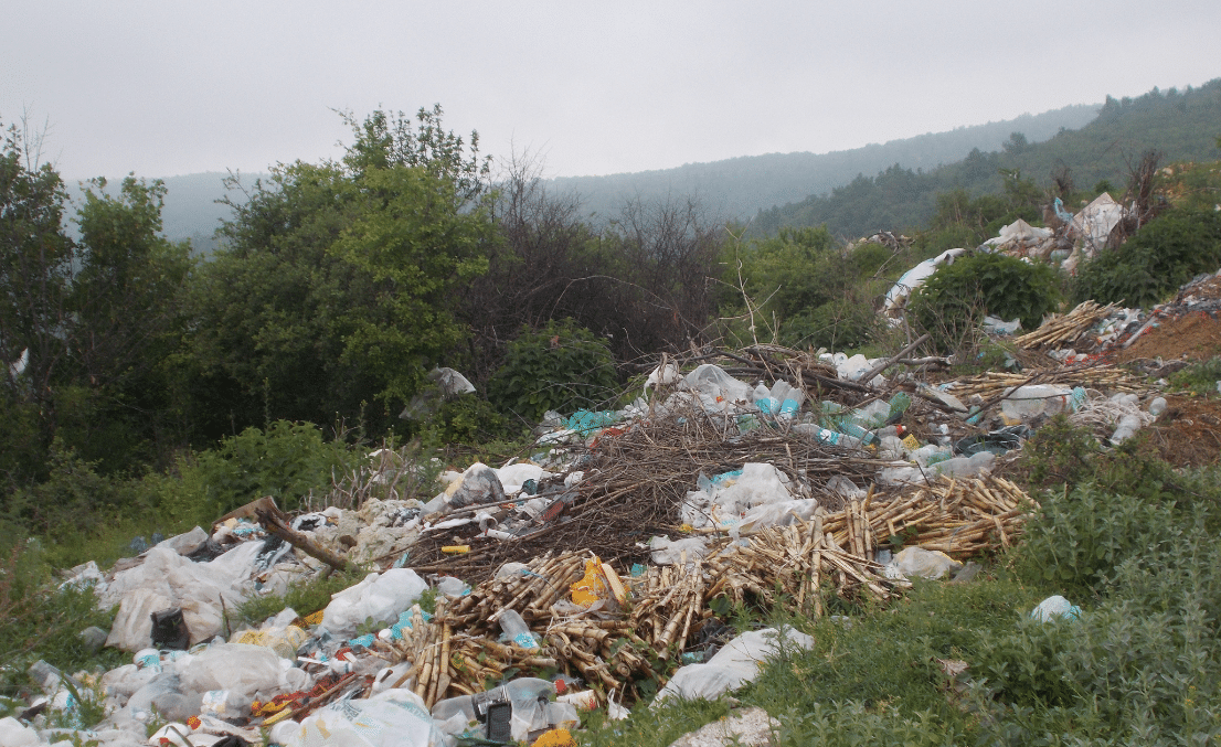Deponija u selu Drajinac, foto: M.P.