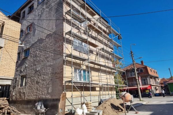 Rekonstrukcija fasada, foto: Svrljiške novine