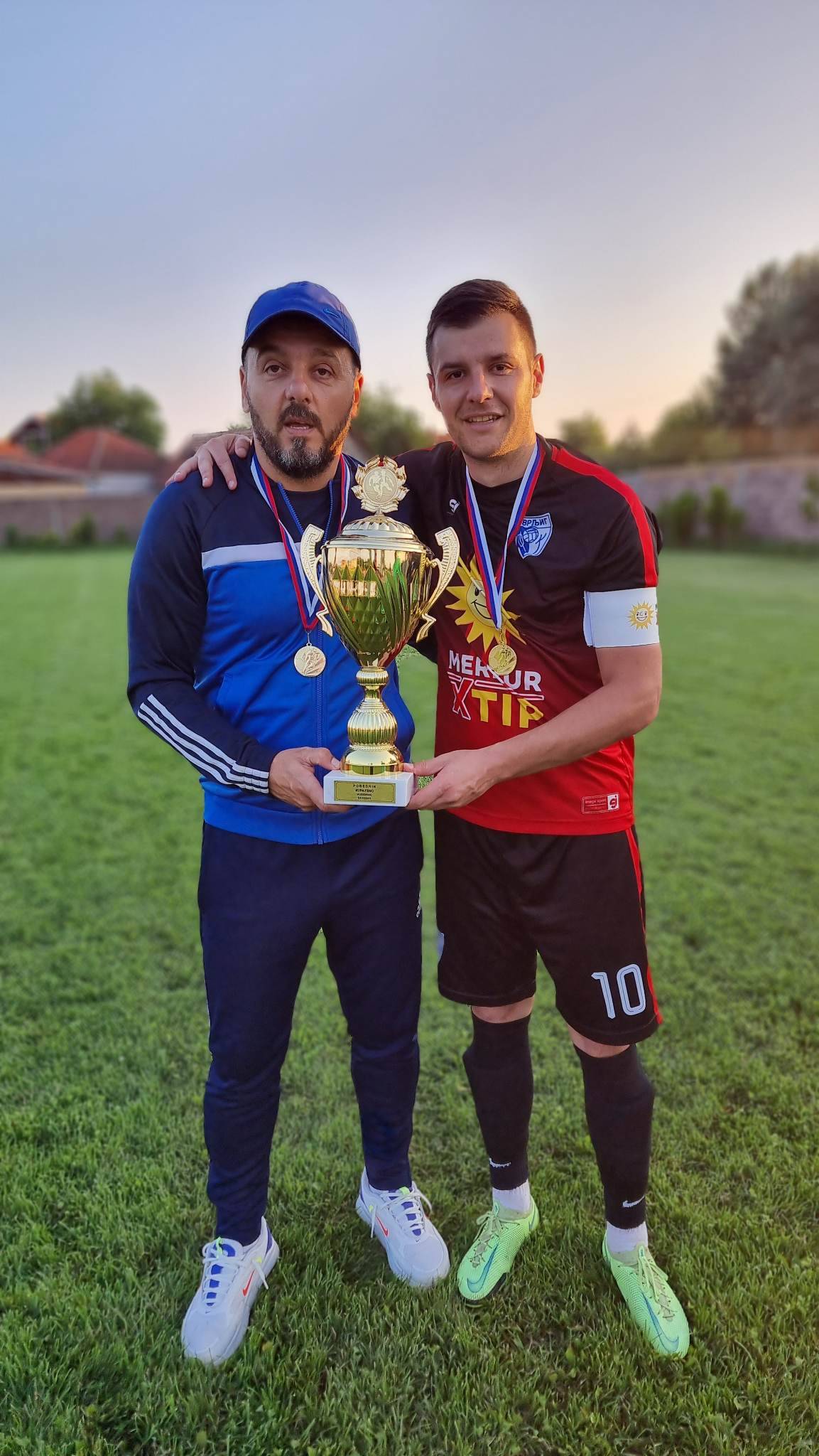 Trener Jovanović i kapiten Ilijić, foto: M.M.