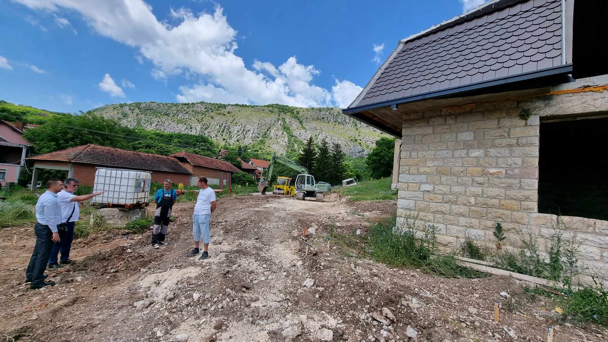 Nastavak izgradnje vizitorskog centra u Niševcu 2 Izgradnja vizitorskog centra, selo Niševac, foto: Svrljiške novine