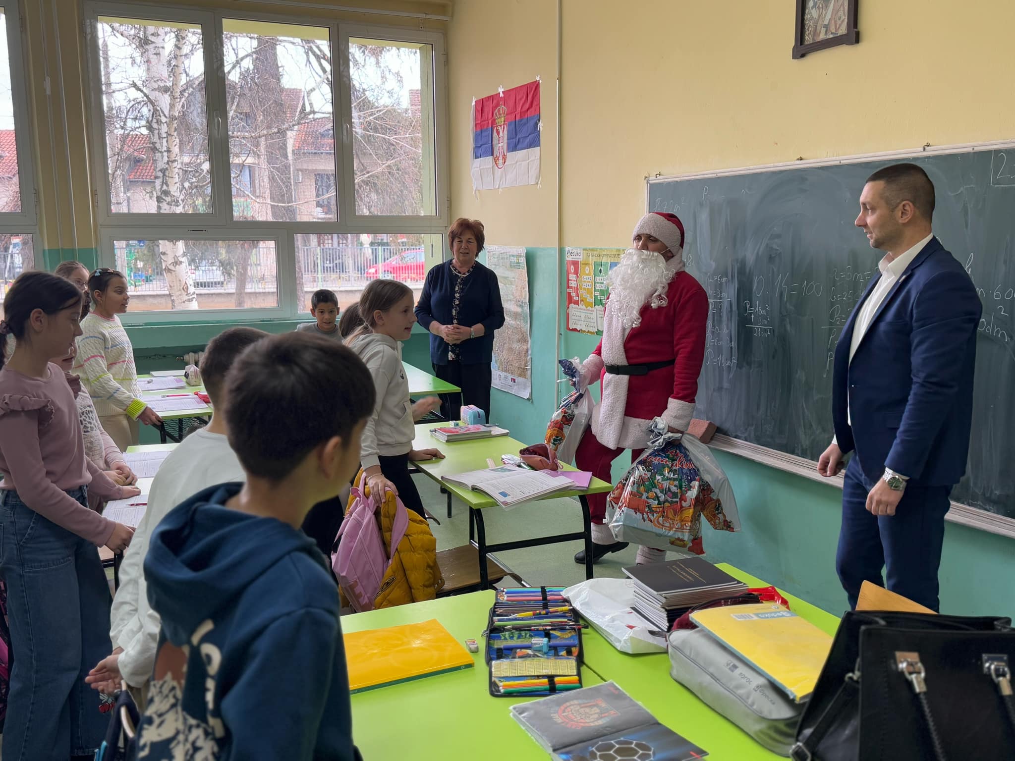 Poseta Osnovnoj školi, foto: Svrljiške novine