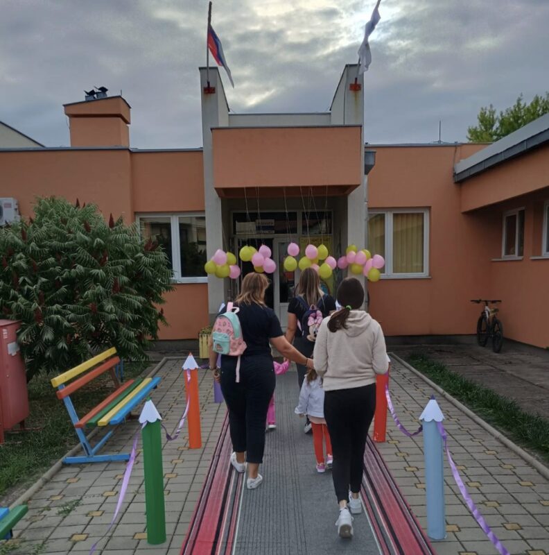 PU „Poletarac“ Svrljig slavi 48. rođendan – generacije dece odrasle uz ljubav, znanje i pažnju 1 PU Poletarac, foto: privatna arhiva