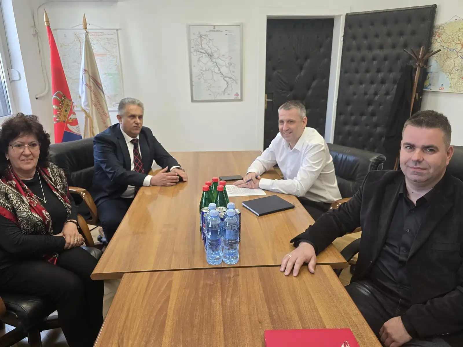 Miletić još 2023. godine tražio sanaciju pružnog prelaza (FOTO) 2 Arhivska fotografija sa sastanka, foto: privatna arhvia