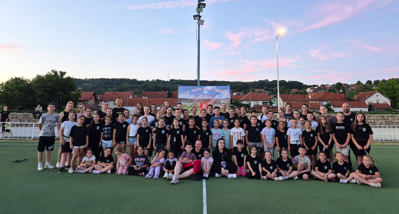 Folklorni ansambl „Osmeh“ ponovo okuplja Srbiju i region – počinje „Igra kolo kraj Timoka“ 1 FA Osmeh, foto: FA Osmeh