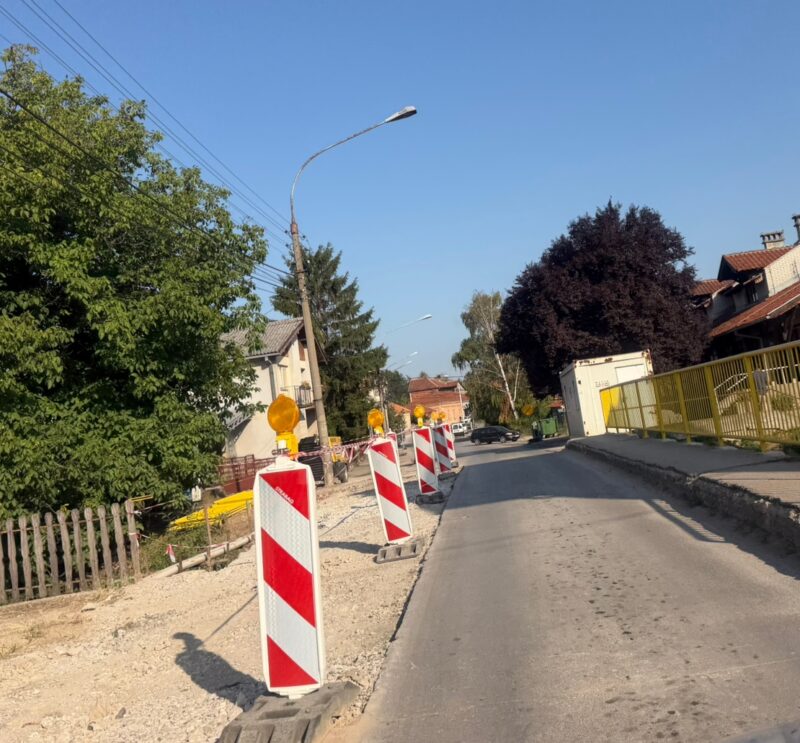 Radovi na mostu preko Pravačke reke stali: Građani pitaju kada će biti nastavljeni 1 Most, gradilište, foto: Svrljiške novine
