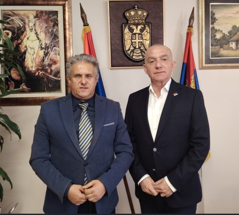 MILETIĆ RAZGOVARAO SA MINISTROM PRAVDE: Omogućiti sudeće dane u opštinama koje nemaju sud! (FOTO) 1 Narodni poslanik Milija Miletić i ministar Nenad Vujićl, privatna arhiva M.M.