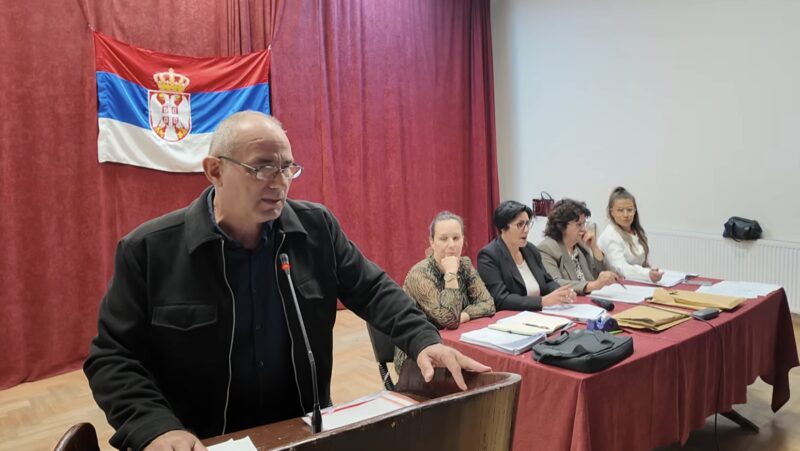 Samostalni odbornik Stevanović tražio odgovor: Šta se dešava sa bunarima? 1 Direktor JKSP ,,Svrljig“ Svrljig Jovan Đorđević, foto: Svrljiške novine