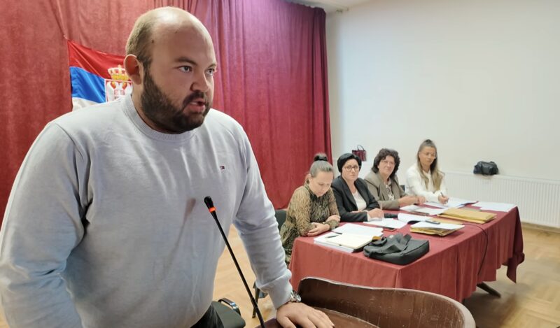 Samostalni odbornik Stevanović tražio odgovor: Šta se dešava sa bunarima? 2 Samostalni odbornik u SO Svrljig, Mihajlo Stevanović, foto: Svrljiške novine