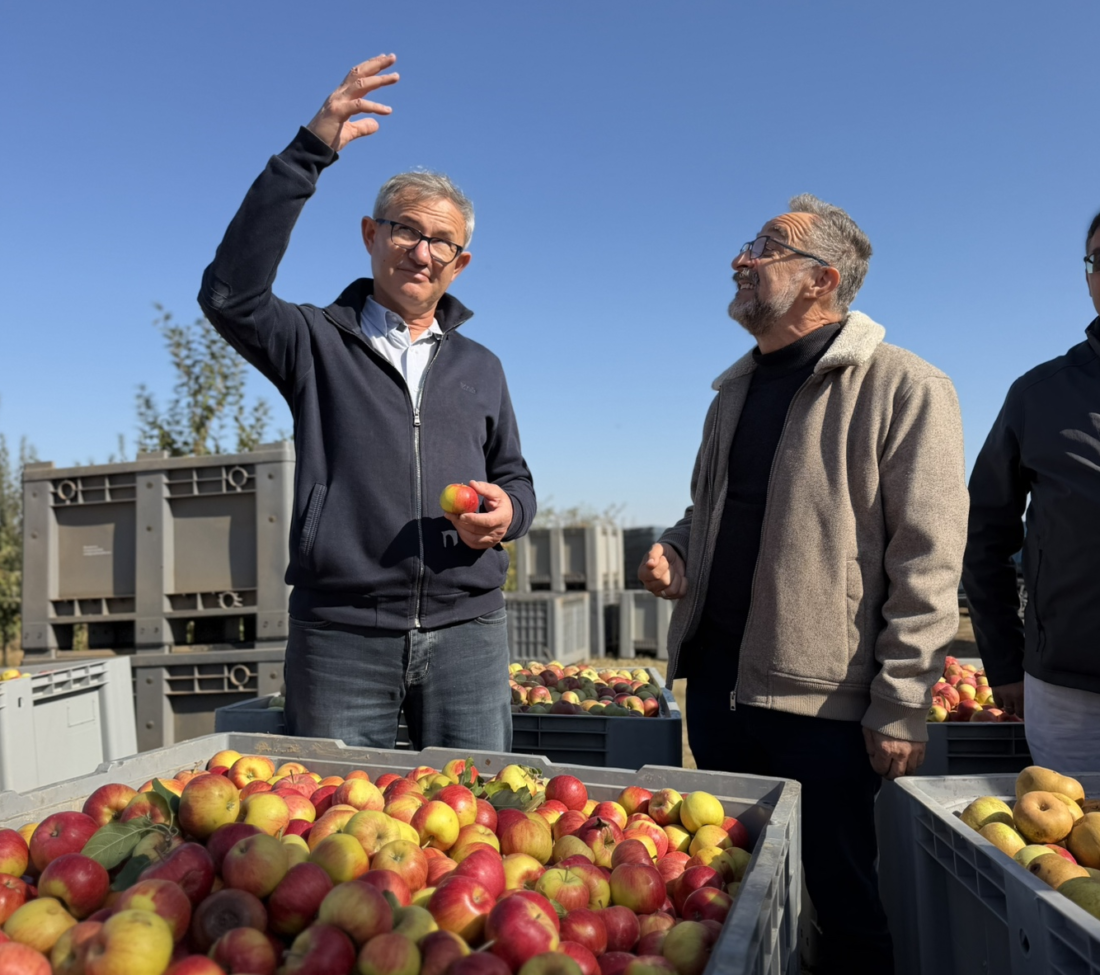 Prof. dr Dragan Glamočić prilikom posete Svrljigu. Razgovor sa Borom Jovićem, PD Status DOO Svrljig, foto: Svrljiške novine