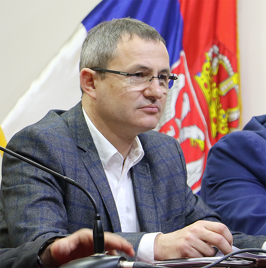 Prof. dr Dragan Glamočić